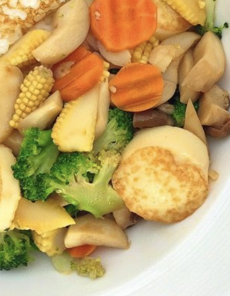 ผัดผักรวมใส่เต้าหู้